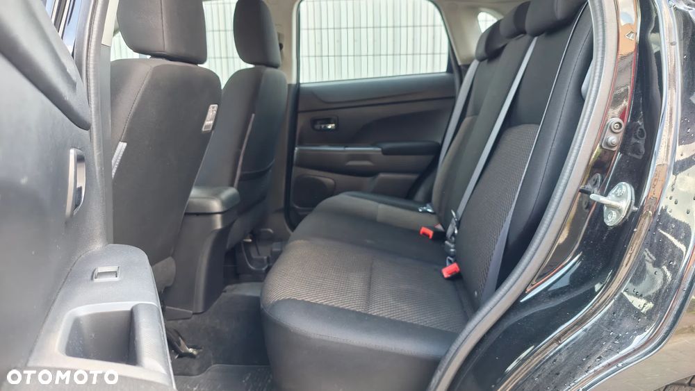 Mitsubishi ASX 1.6 Invite - 31
