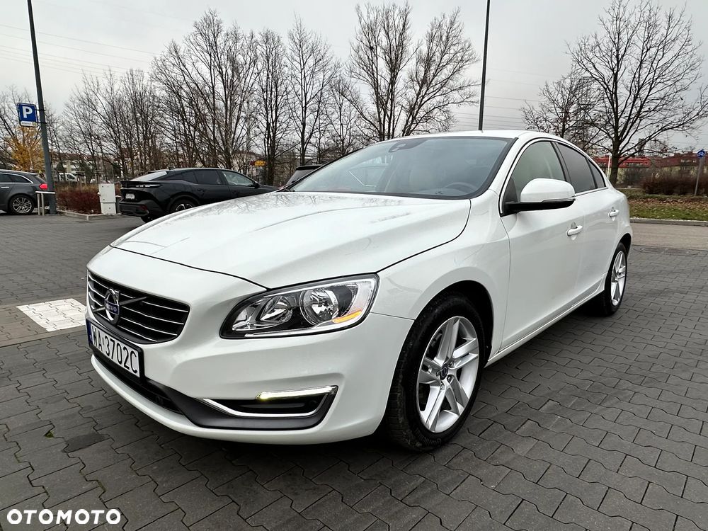 Volvo S60 T5 Drive-E Summum - 4