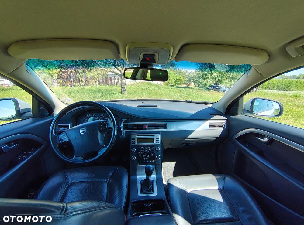 Volvo V70 2.0D Kinetic - 10