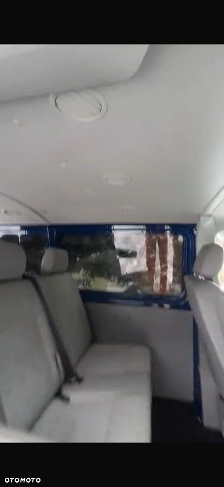 Volkswagen Transporter - 31