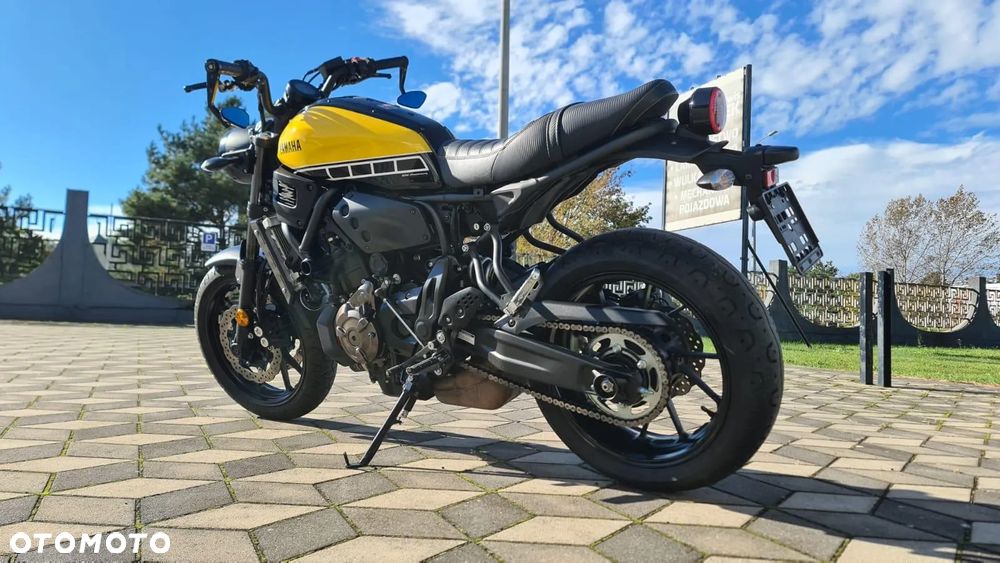 Yamaha XSR - 7