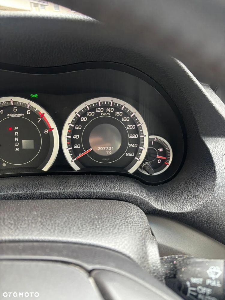 Honda Accord 2.0 Executive Nav - 2