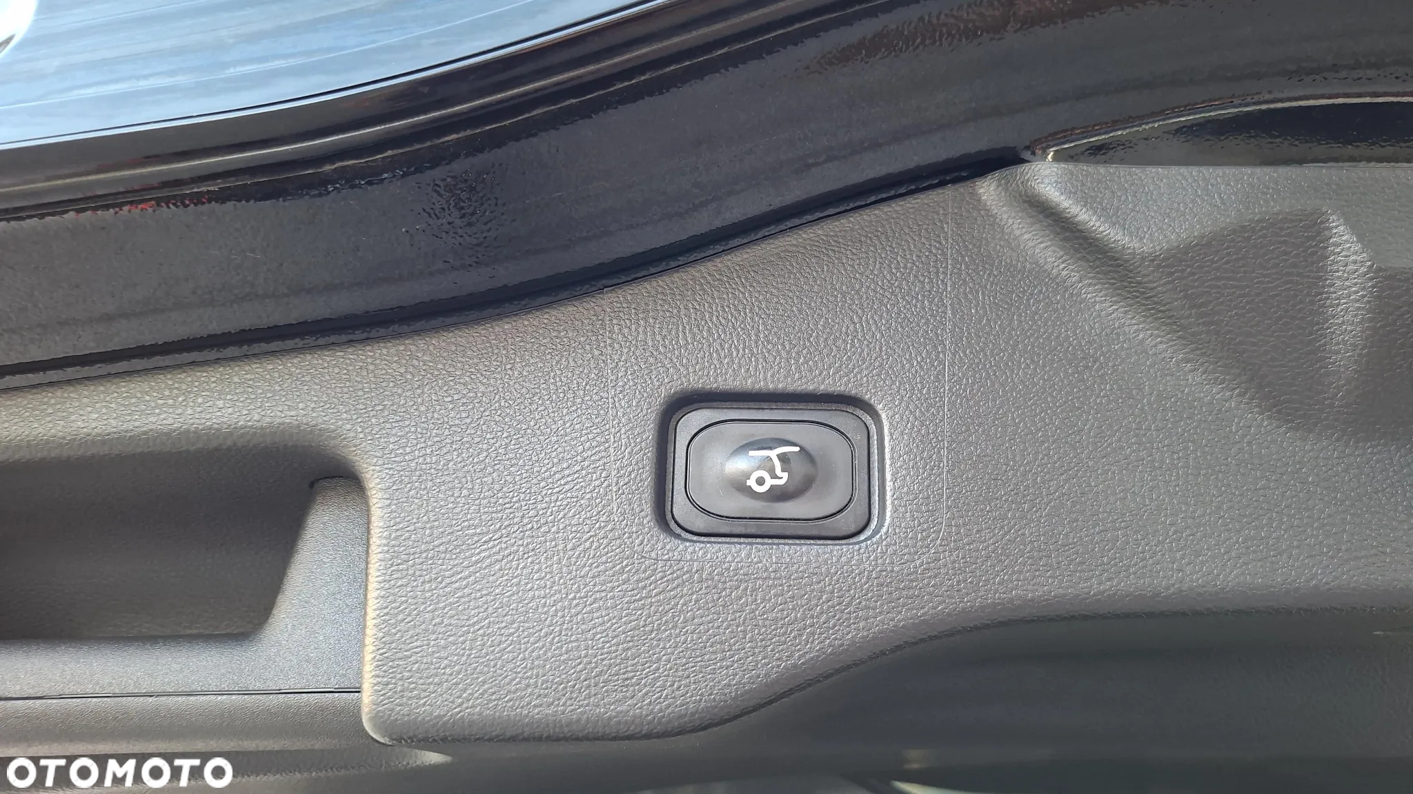 Ford Mondeo 2.0 EcoBlue Titanium - 13