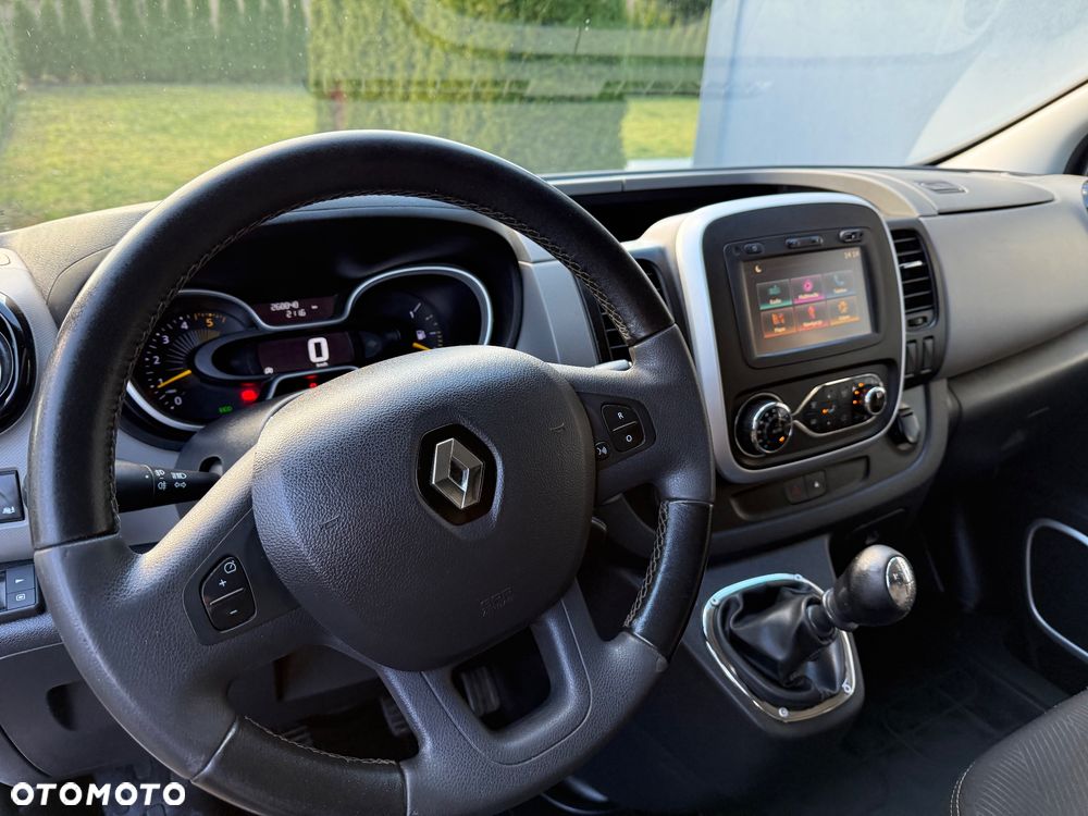 Renault TRAFIC - 9