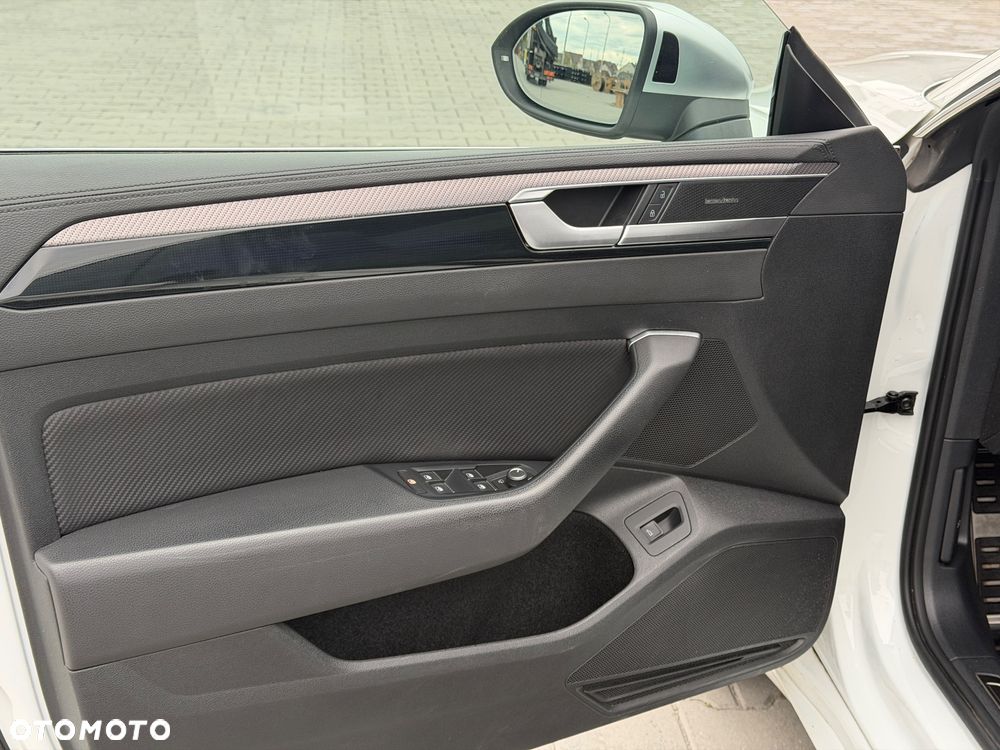 Volkswagen Arteon 2.0 TSI 4Motion R DSG - 16