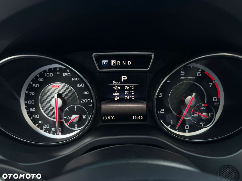 Mercedes-Benz CLA AMG 45 4Matic AMG Speedshift DCT 7G AMG Night Edition - 24