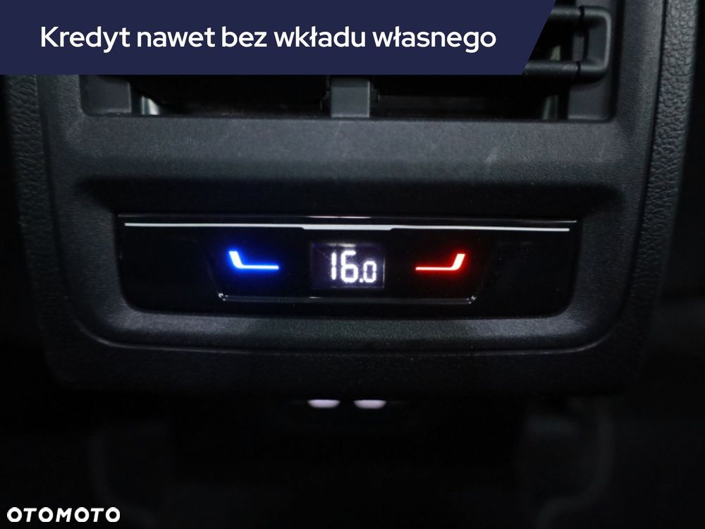 Volkswagen Golf Variant - 11