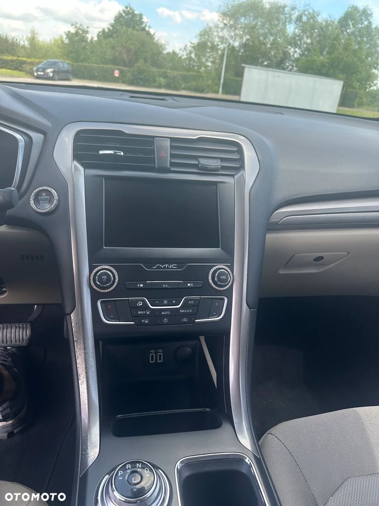 Ford Mondeo - 13