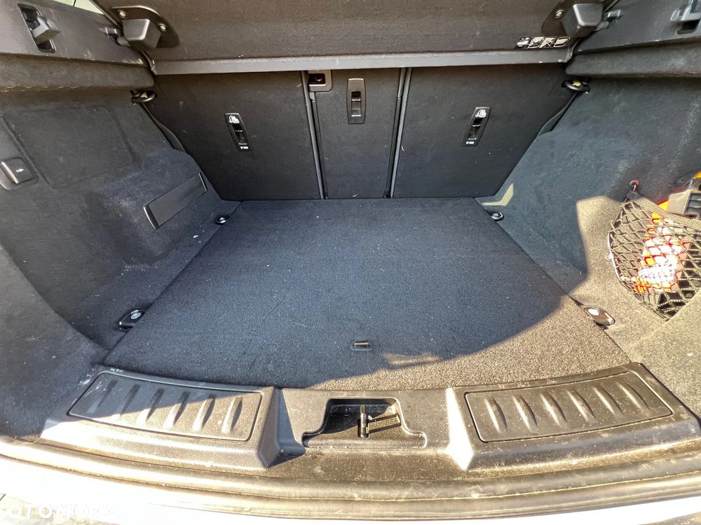 Land Rover Range Rover Evoque - 11