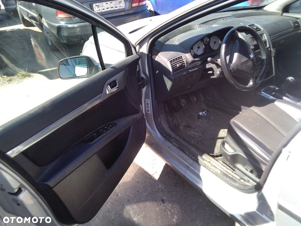 Maska PEUGEOT 407 KOMBI 2.0D 06R. zderzaki, drzwi, lampy.... - 9