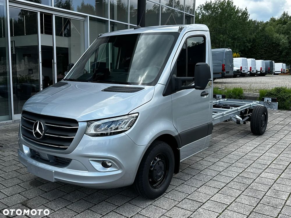 Mercedes-Benz Sprinter - 3