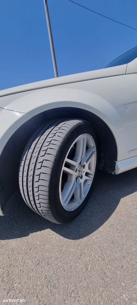 Mercedes-Benz C - 15