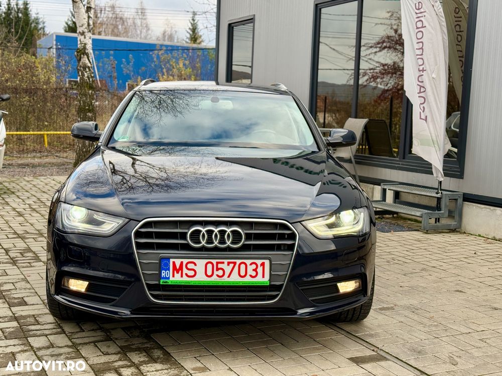 Audi A4 Avant 2.0 TDI DPF multitronic S line Sportpaket - 13