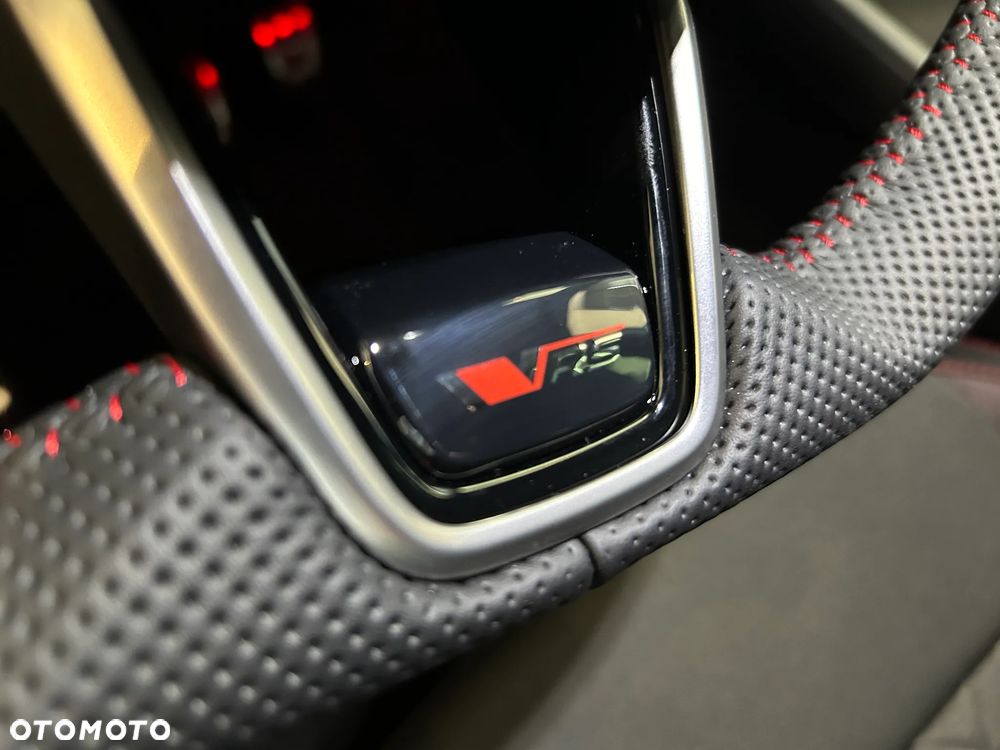 Skoda Octavia 2.0 TSI RS DSG - 36