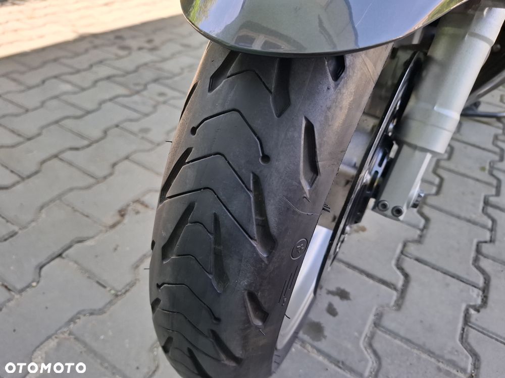 Yamaha FJR - 26