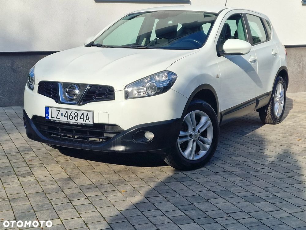 Nissan Qashqai 1.6 visia - 1
