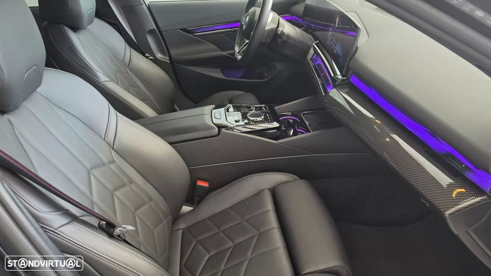 BMW i5 eDrive40 Pack Desportivo M Pro - 59