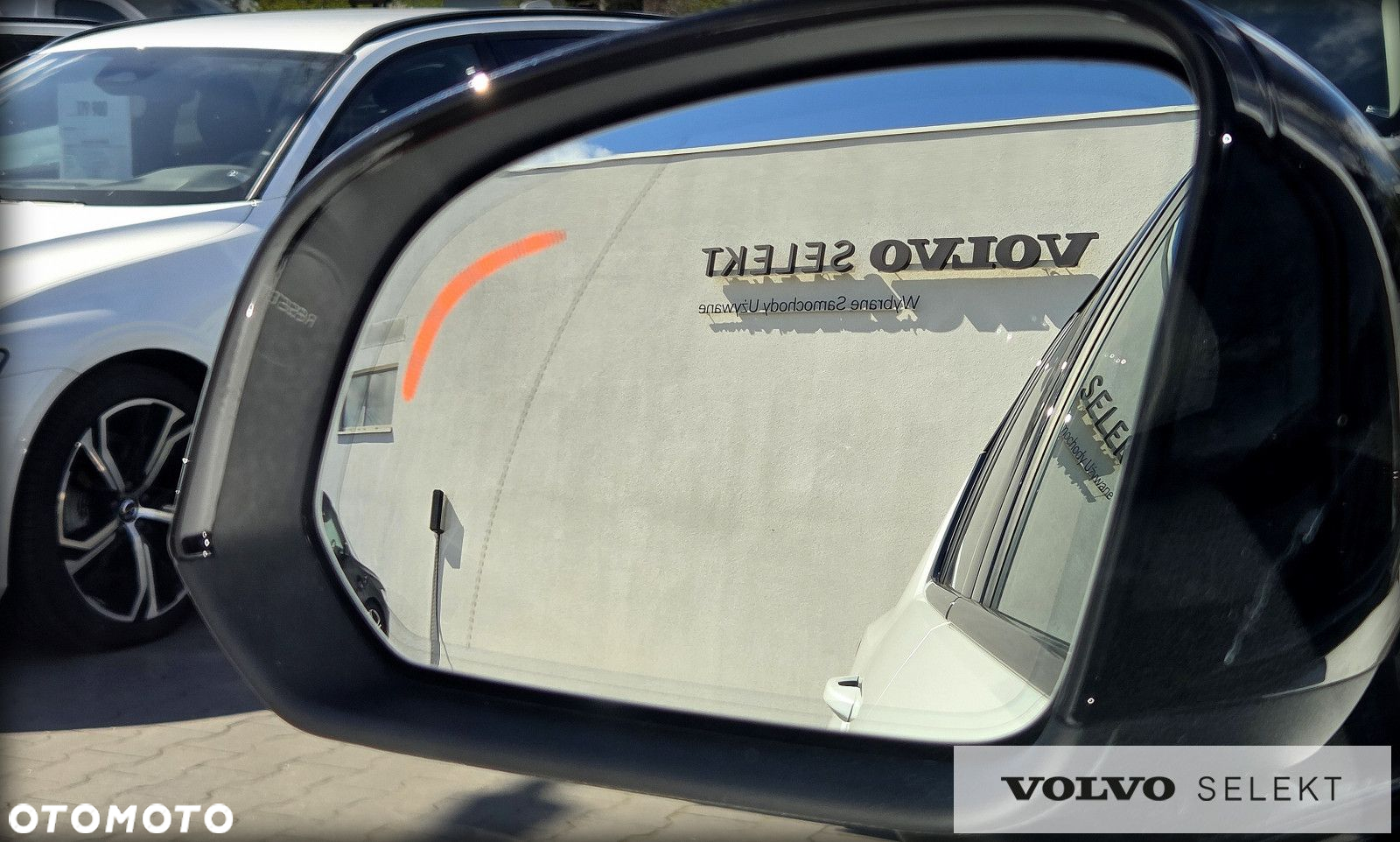 Volvo XC 40 B3 Plus Dark - 30