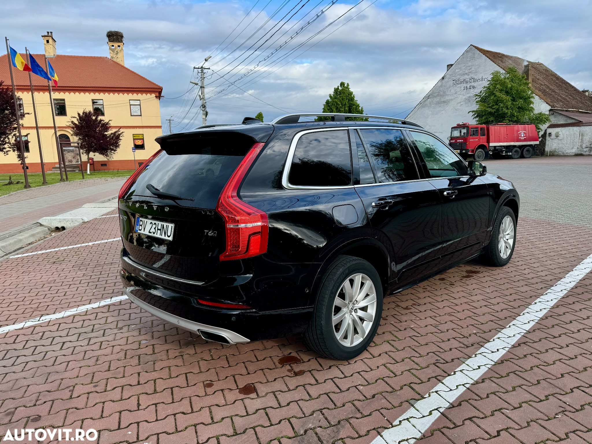 Volvo XC 90 T6 AWD Geartronic Momentum - 2