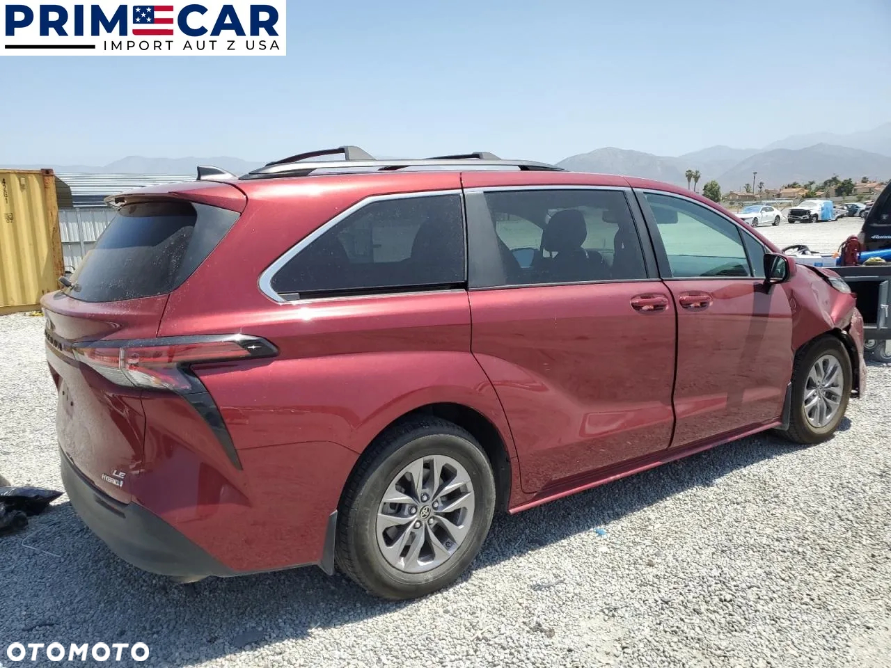 Toyota Sienna - 3