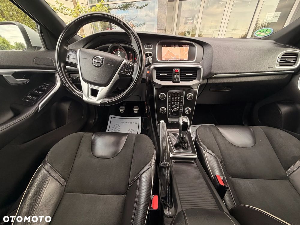 Volvo V40 D2 Linje You - 12