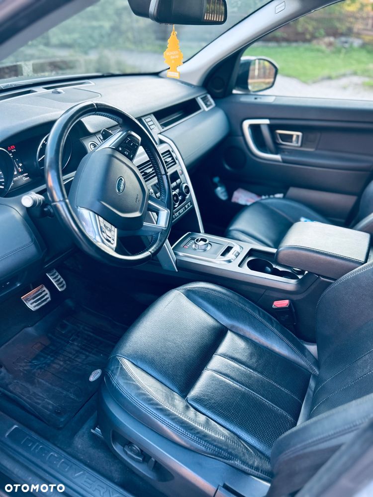 Land Rover Discovery Sport - 13