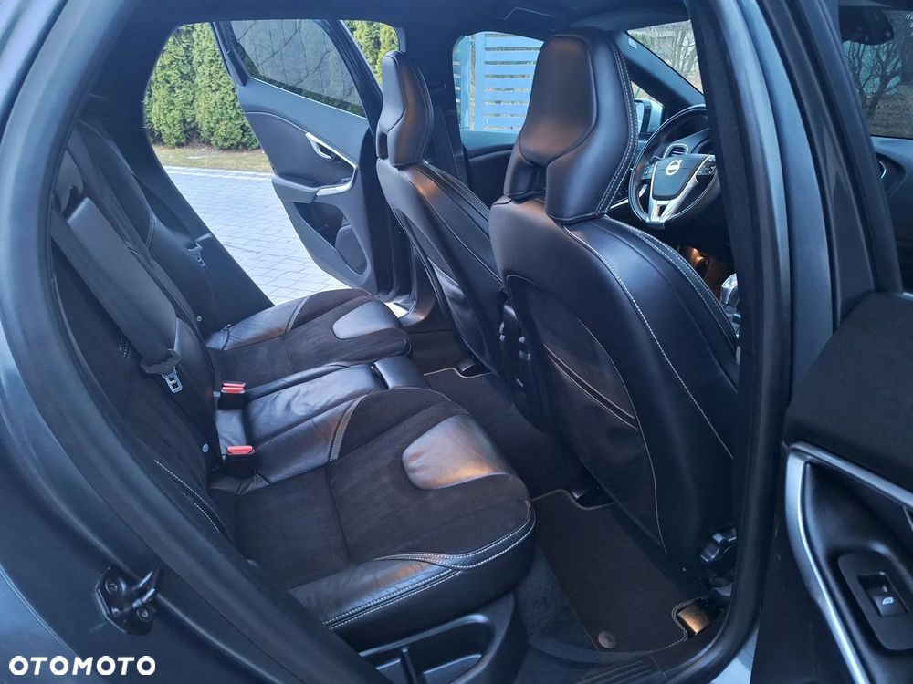 Volvo V40 D2 R-Design Kinetic - 16