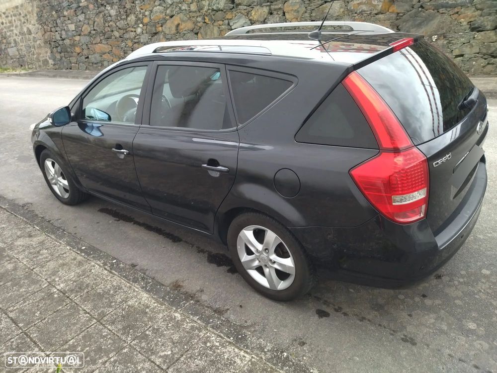Kia Ceed SW - 3