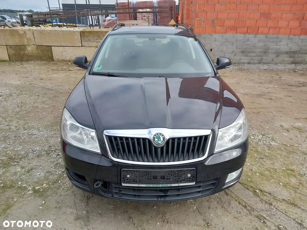 Skoda Octavia II Lakier(LF9R-1Z1Z) na części maska zderzak błotnik drzwi klapa