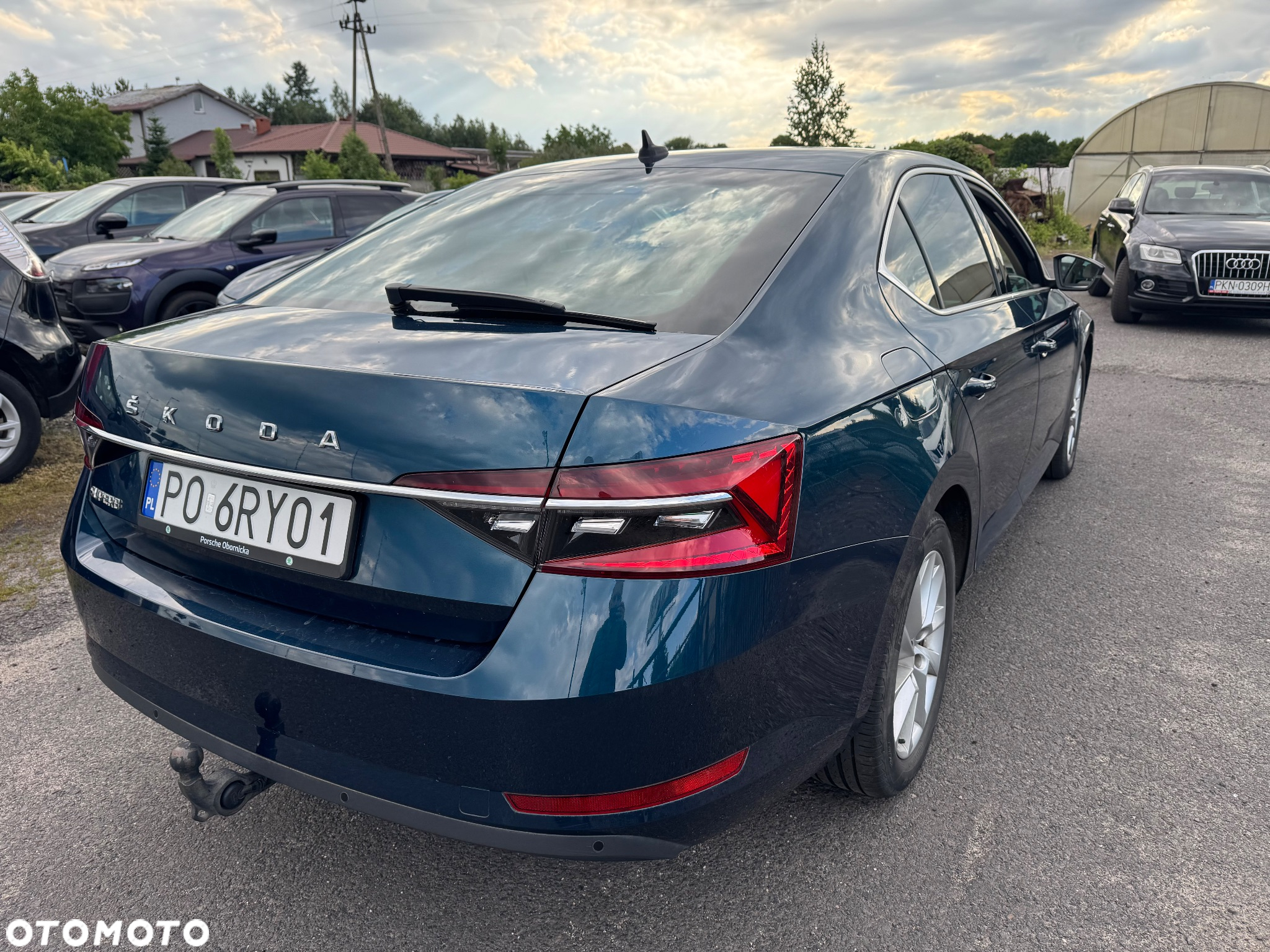 Skoda Superb 2.0 TDI SCR Ambition DSG - 9