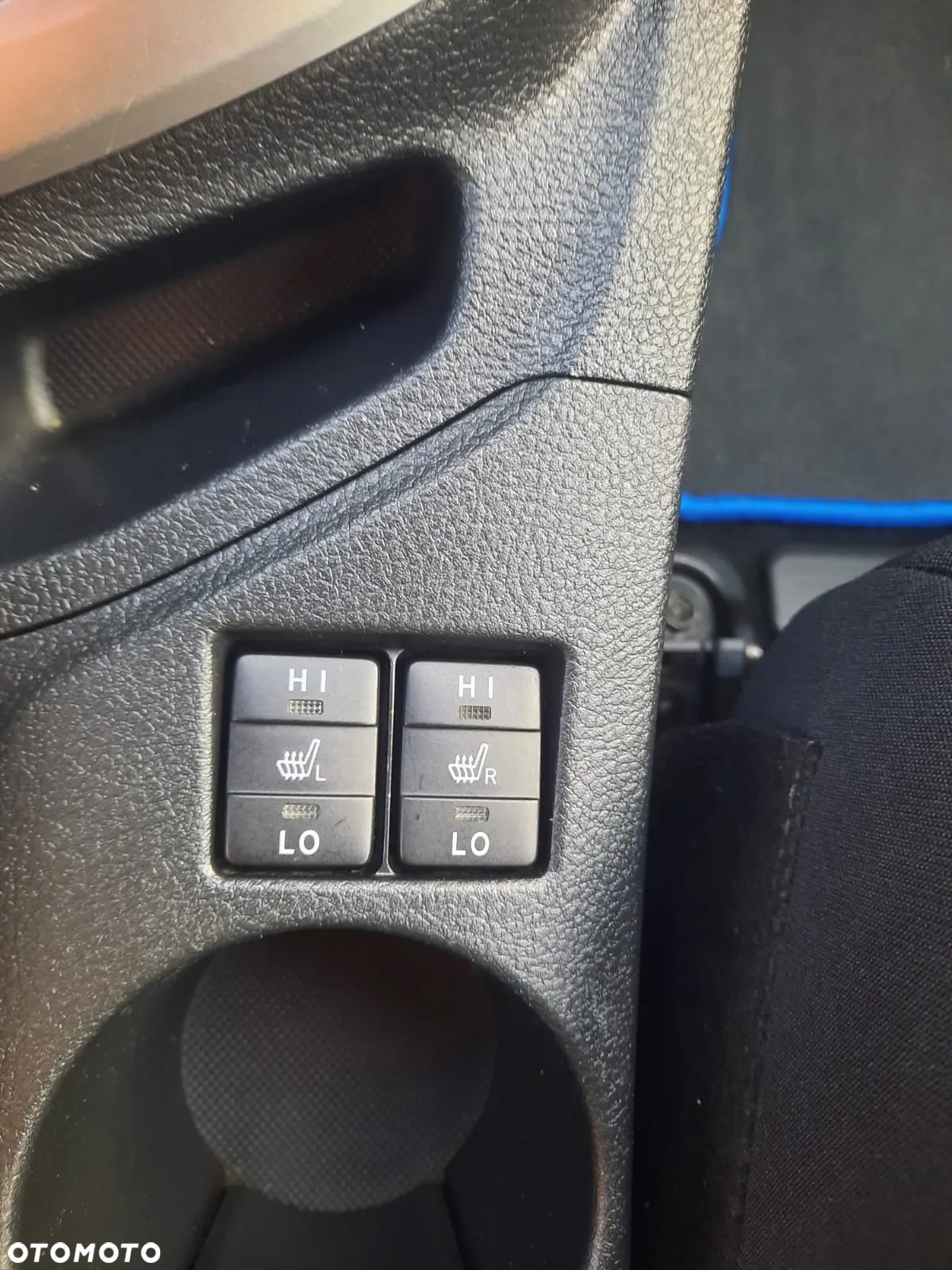 Toyota Auris 1.8 VVT-i Hybrid Automatik Edition - 27