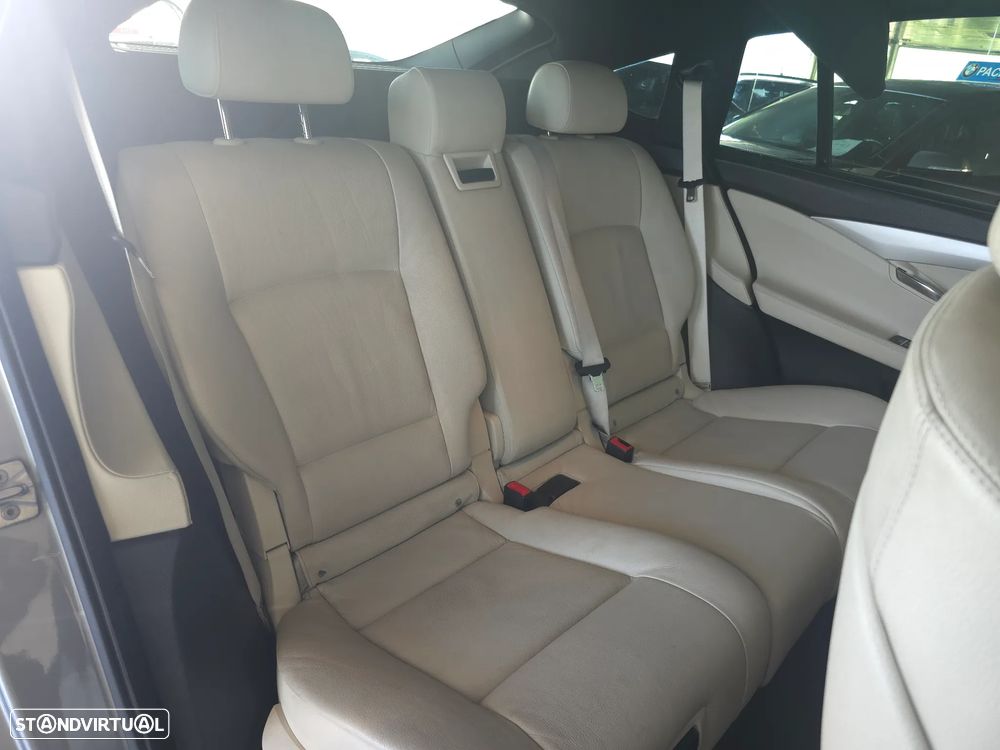 BMW 530 Gran Turismo - 29