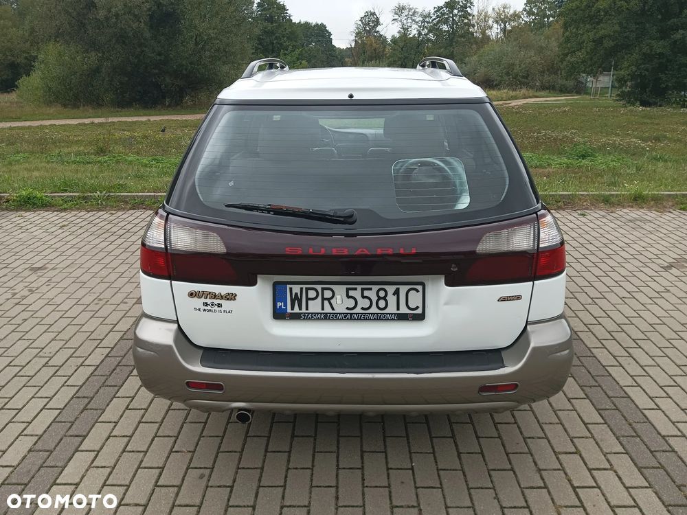 Subaru Outback - 10