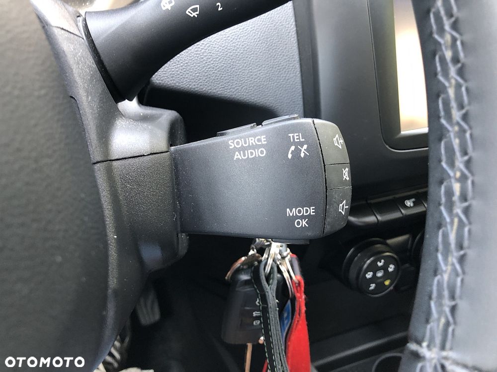 Dacia Duster 1.6 SCe Access S&S - 15