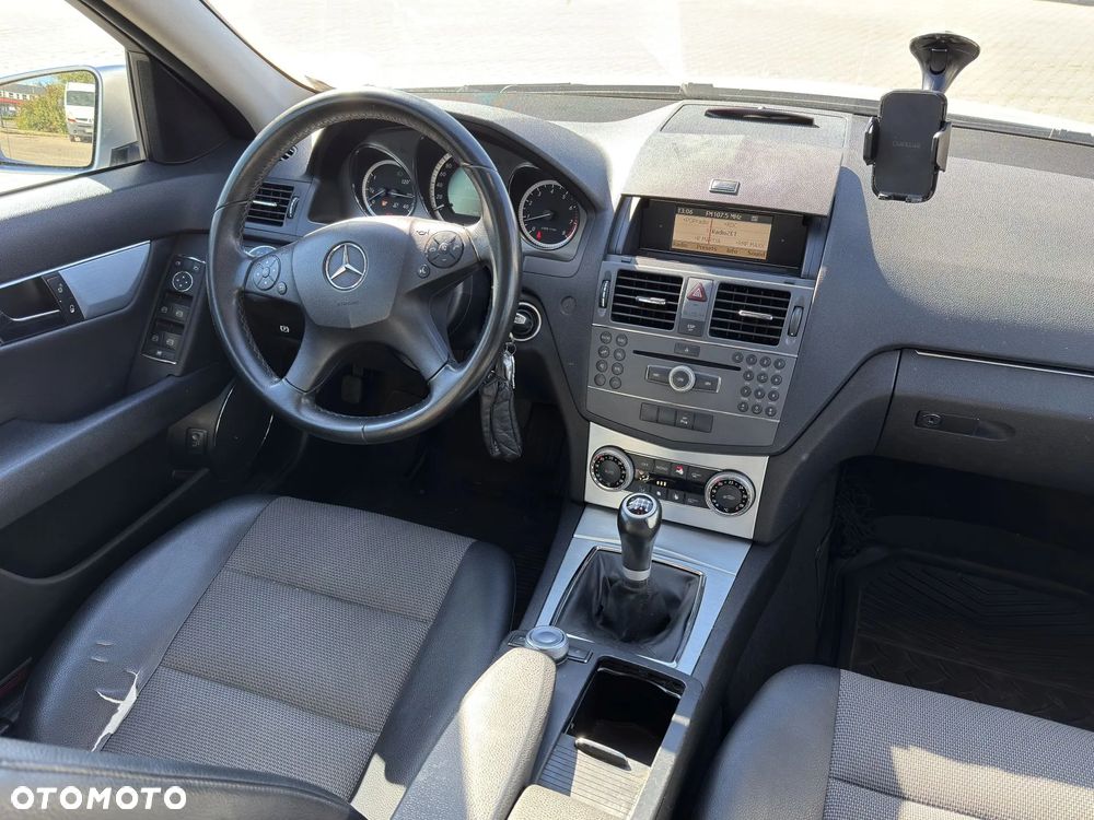 Mercedes-Benz Klasa C 200 Kompressor Avantgarde - 14