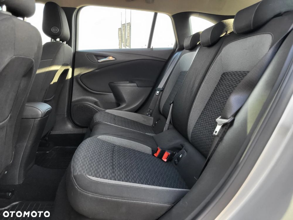 Opel Astra 1.5 CDTI Edition S&S - 17
