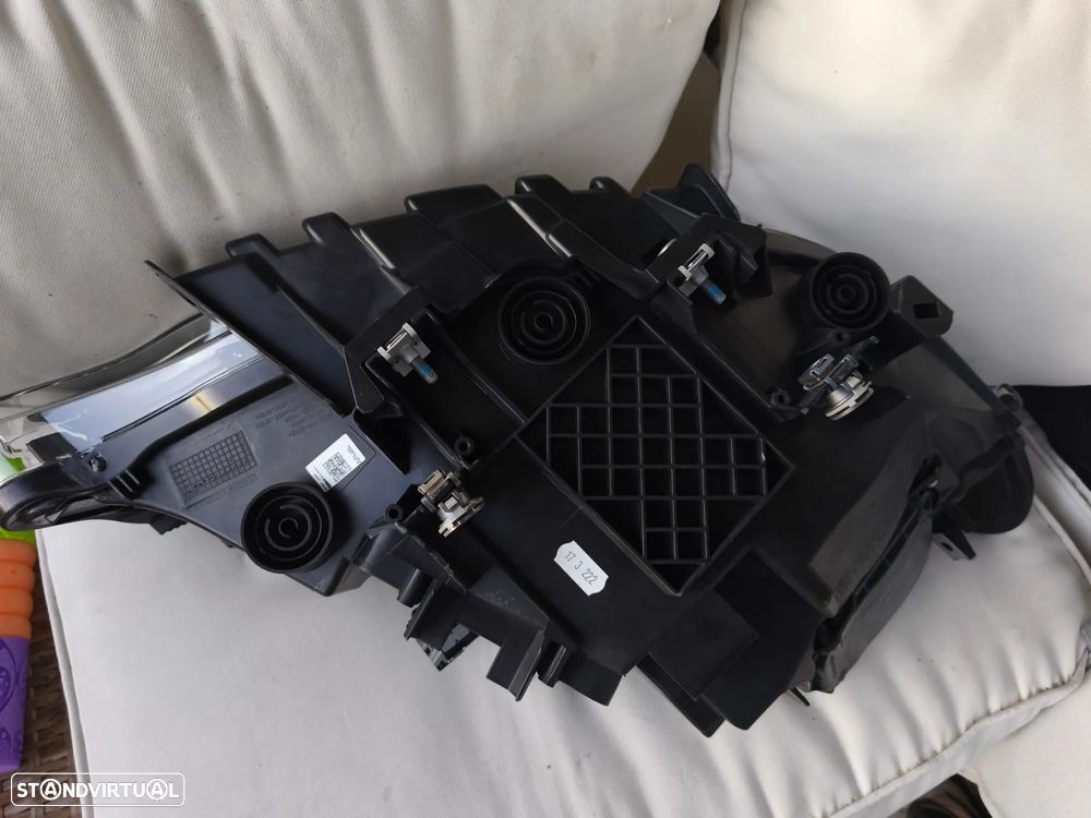 Farol esquerdo Led BMW serie 2 F22 lci - 7