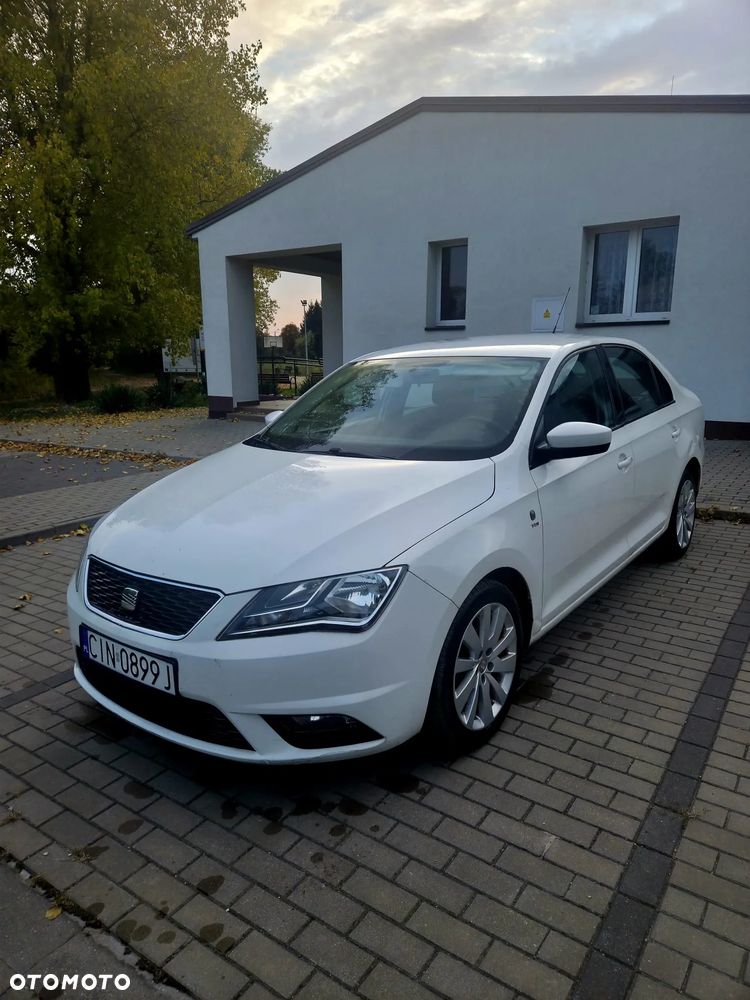 Seat Toledo 2012 photo 2