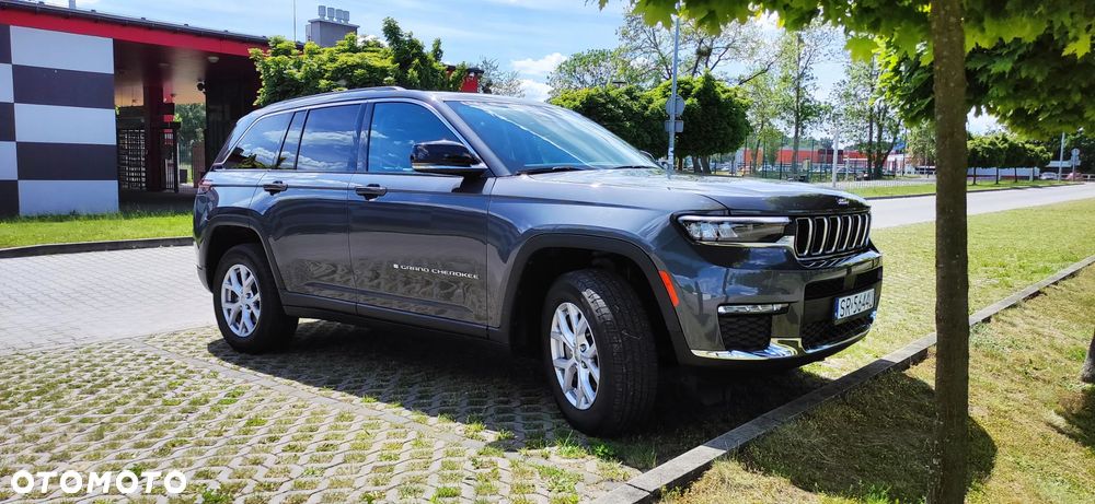 Jeep Grand Cherokee - 37