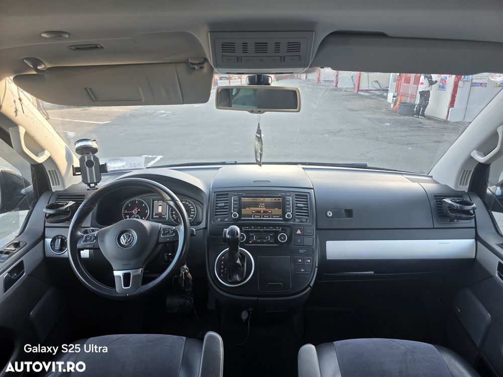 Volkswagen Multivan - 29