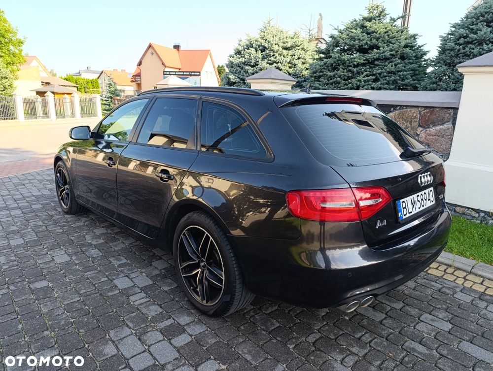 Audi A4 Avant - 2