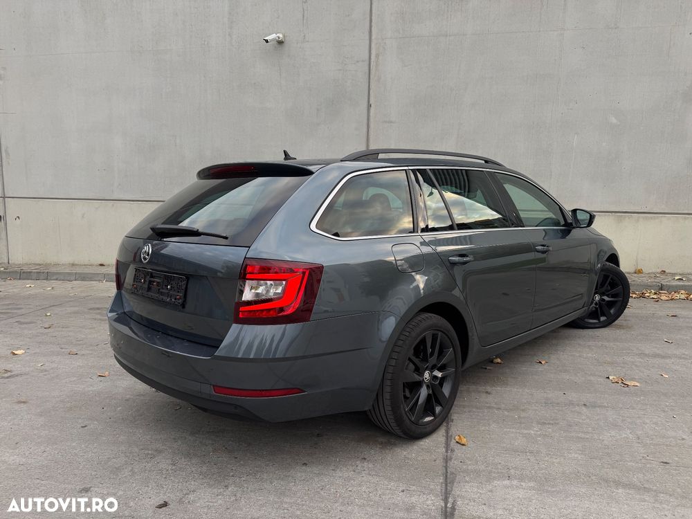 Skoda Octavia 2.0 TDI DSG Style - 5