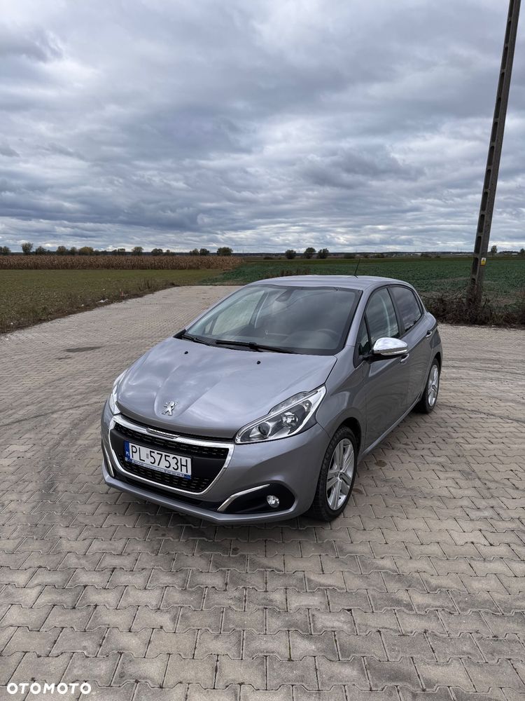 Peugeot 208 PureTech 82 Stop & Start Signature - 1