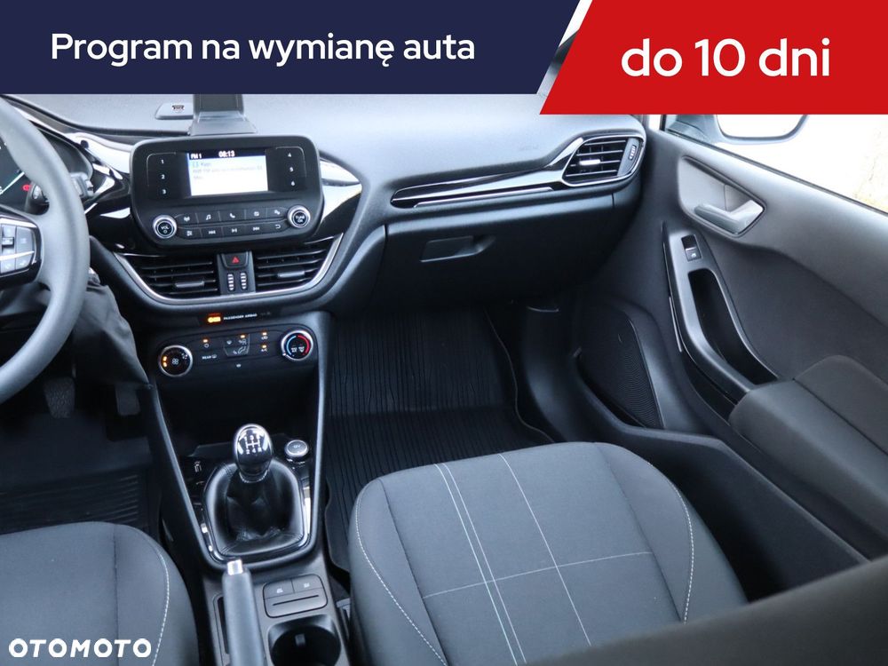 Ford Fiesta - 10