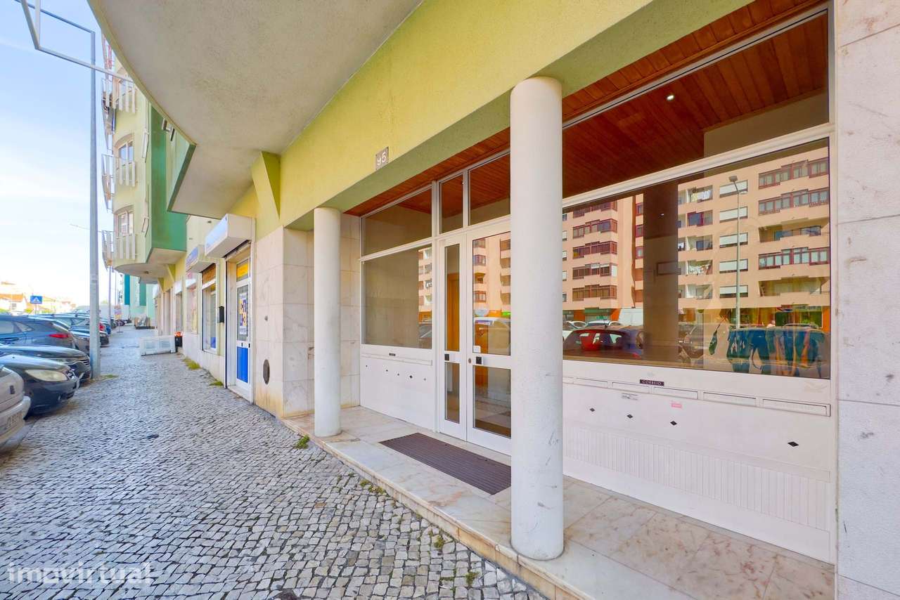 Apartamento T3 Duplex c/ Varandas e Terraço no Cacém, Sintra - Grande imagem: 5/60