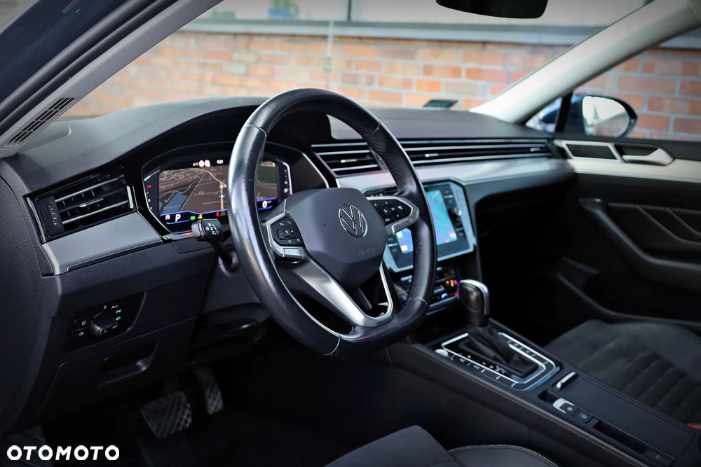 Volkswagen Passat 2.0 TSI Elegance DSG - 16