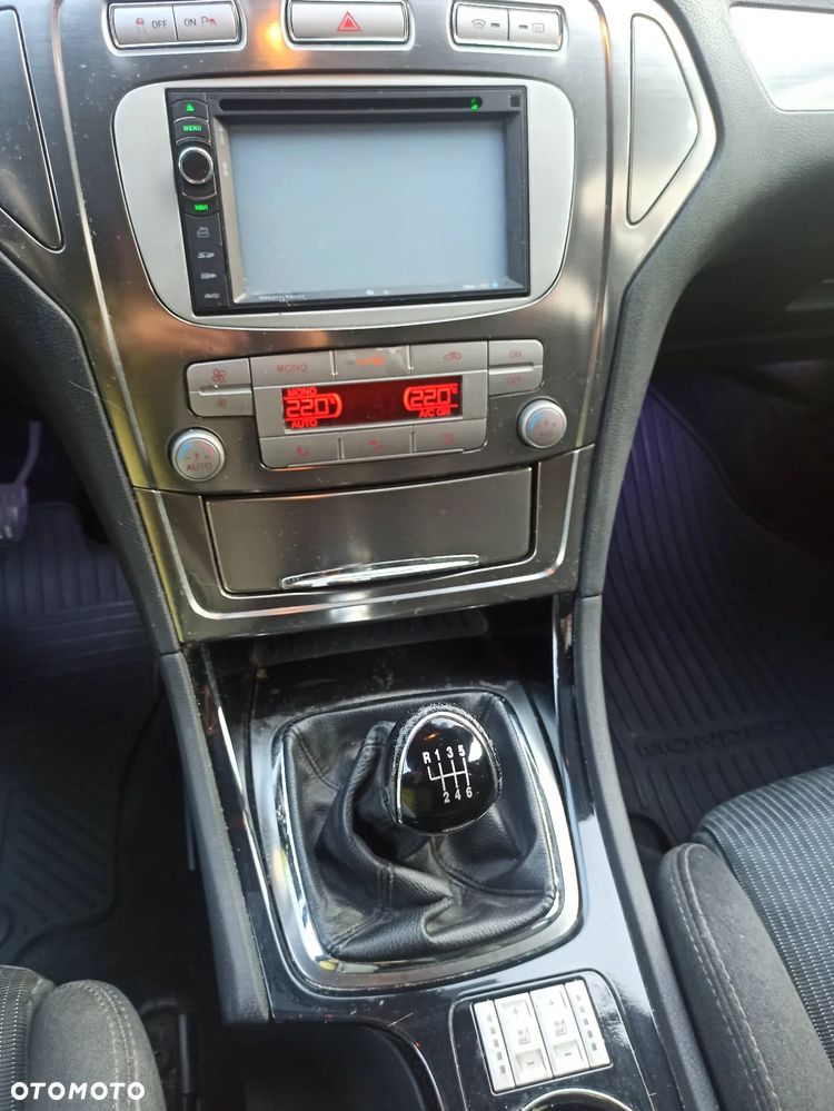 Ford Mondeo 2.0 TDCi Titanium - 9