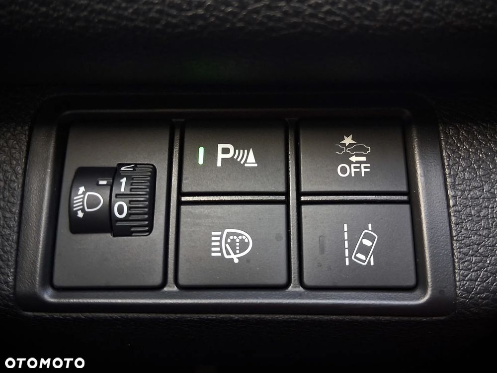 Honda Civic 1.5 T Elegance CVT - 12