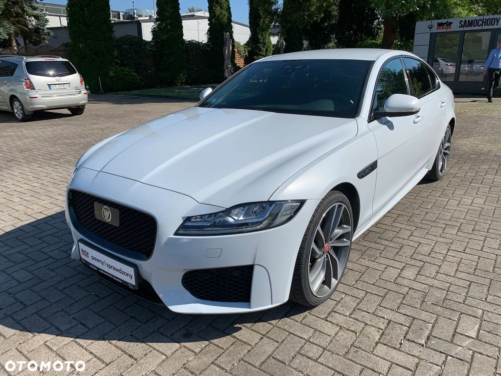 Jaguar XF - 1