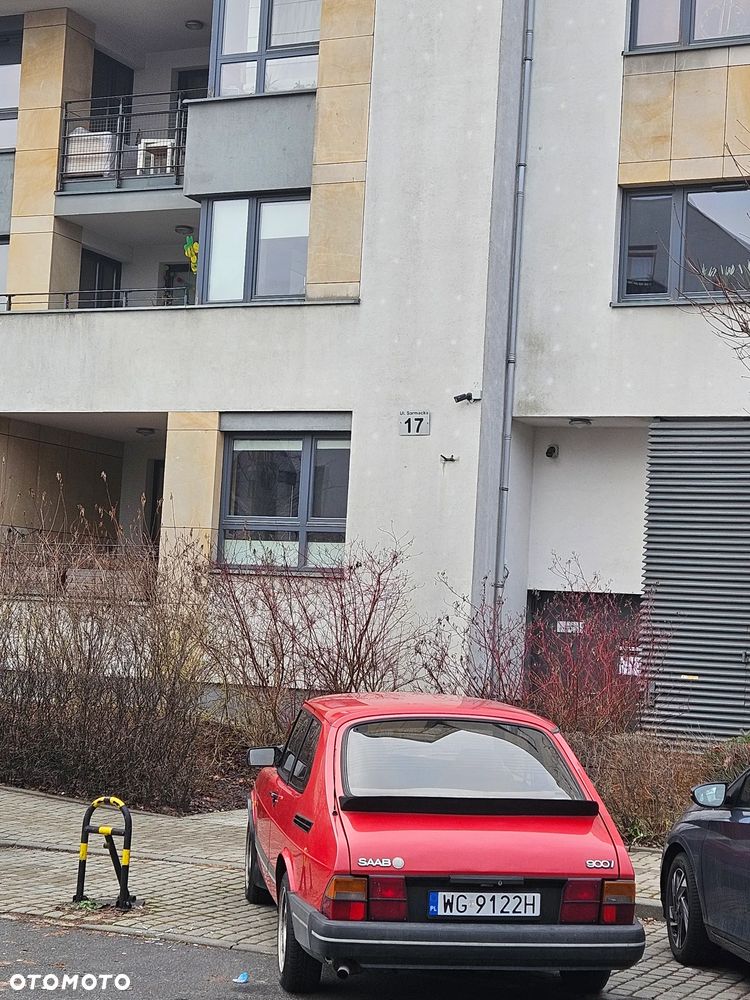 Saab 900 - 10